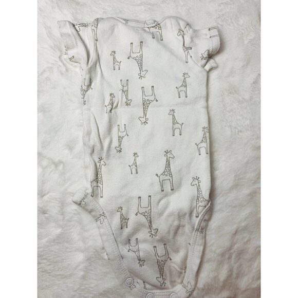 4-pc Newborn onesies for Boys - Picture 6 of 12